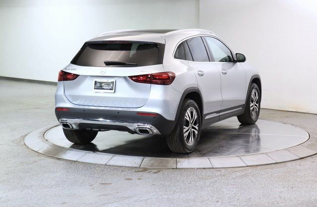 Certified 2025 Mercedes-Benz GLA 250 4MATIC image 13