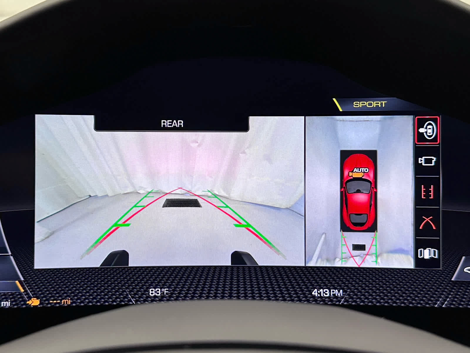 Used 2022 Ferrari Roma RWD image 30