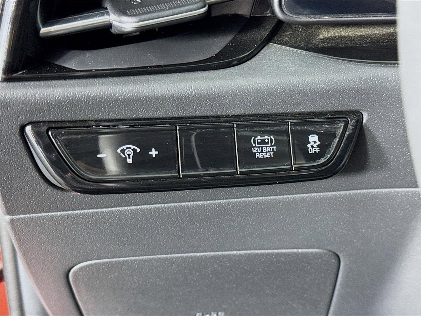 Certified 2023 Kia Niro EX Touring FWD image 10