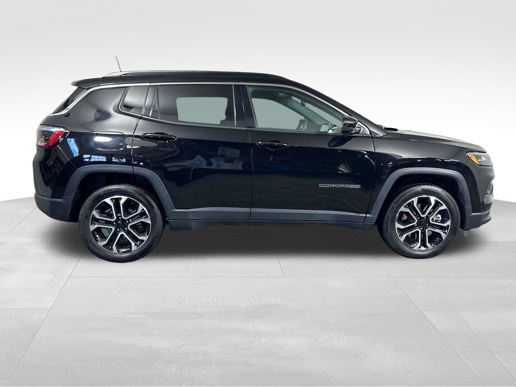 Used 2023 Jeep Compass Limited AWD/4WD image 13