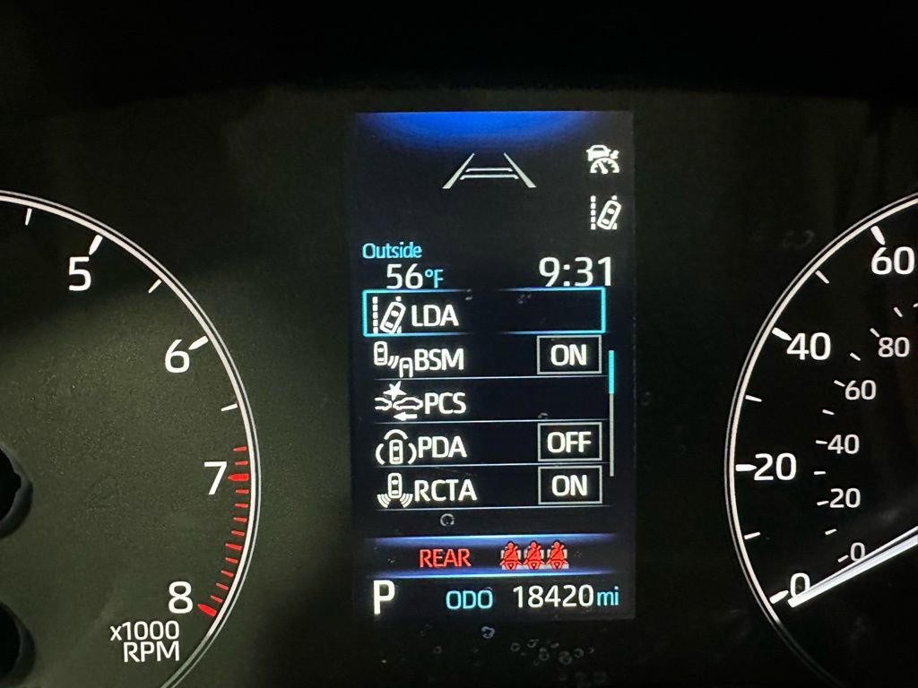 Used 2025 Toyota Corolla LE w/ LE Premium Package image 24