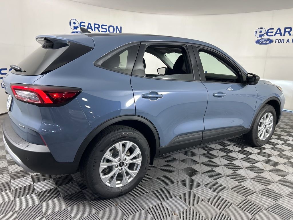New 2026 Ford Escape Active image 4