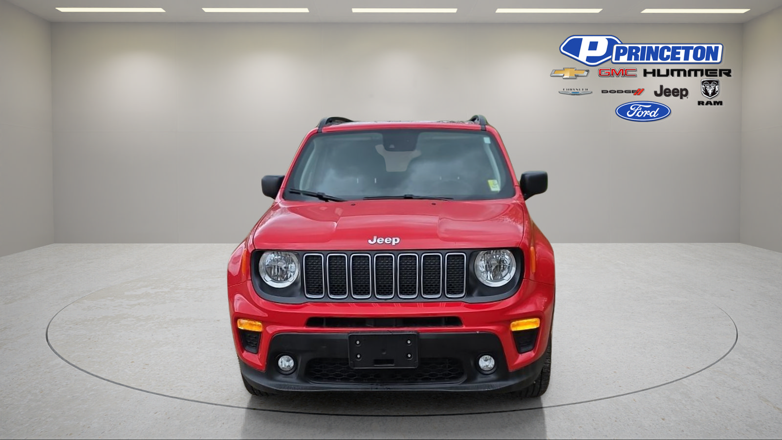 Used 2023 Jeep Renegade Latitude w/ Sun & Fun Group AWD/4WD image 2