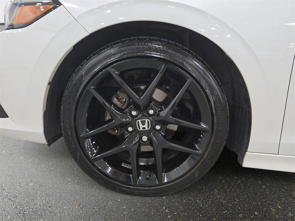 Used 2023 Honda Civic Sport image 29