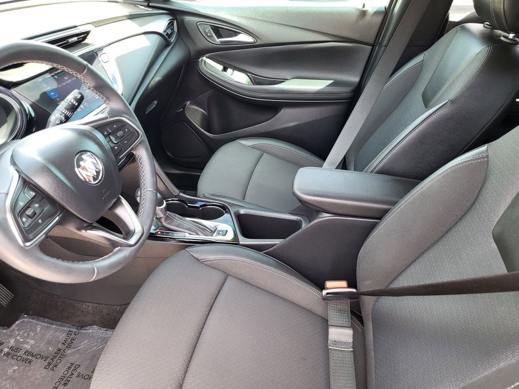 Used 2023 Buick Encore GX Select FWD image 17