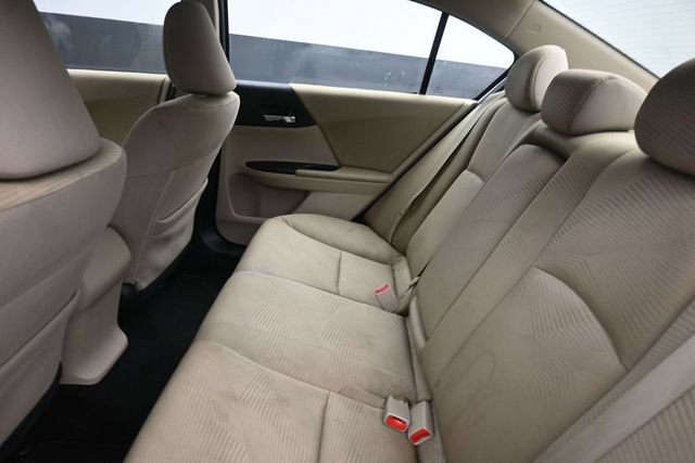 Used 2015 Honda Accord LX image 19