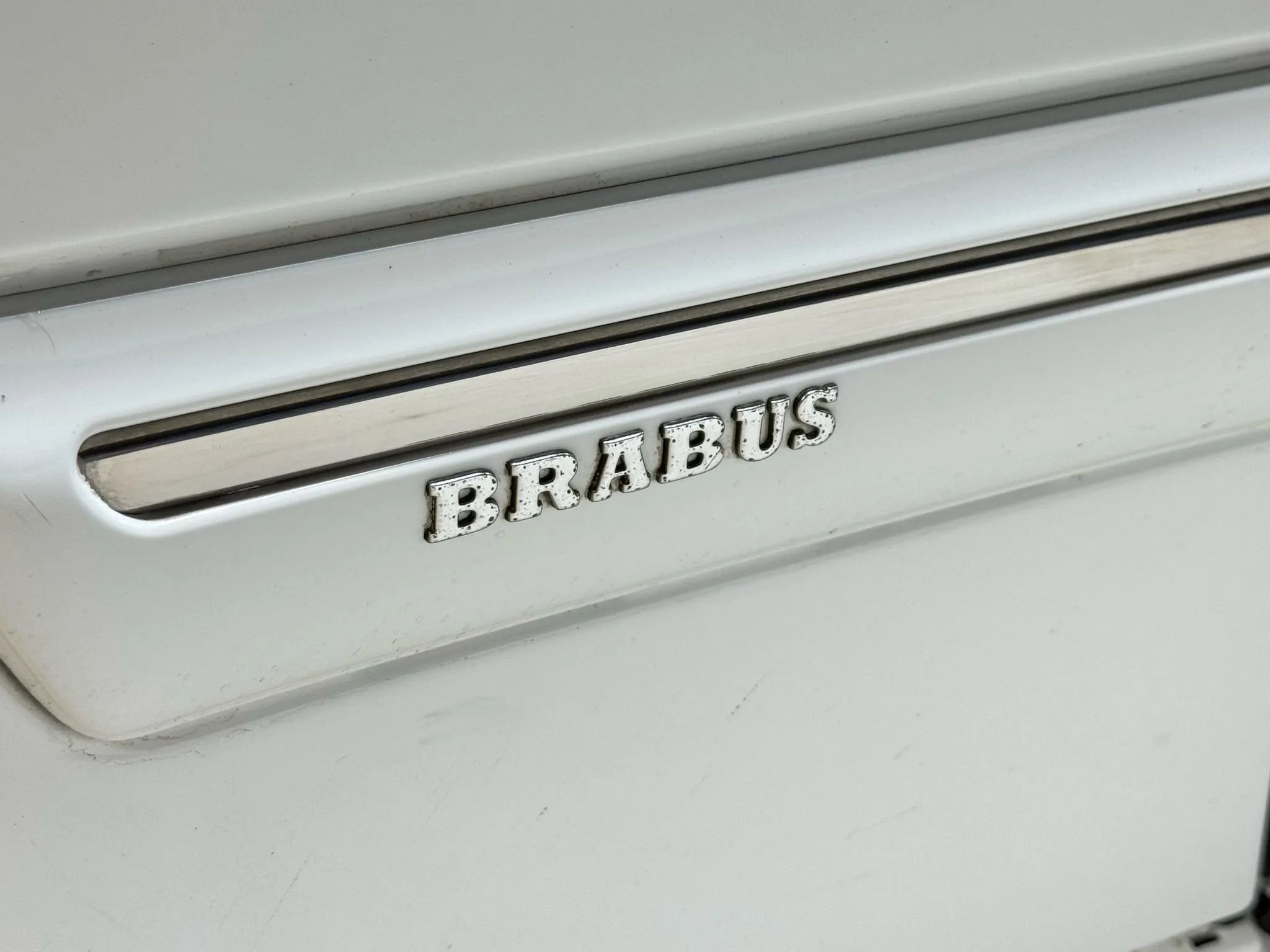 Used 2000 Mercedes-Benz E 55 AMG Sedan image 13