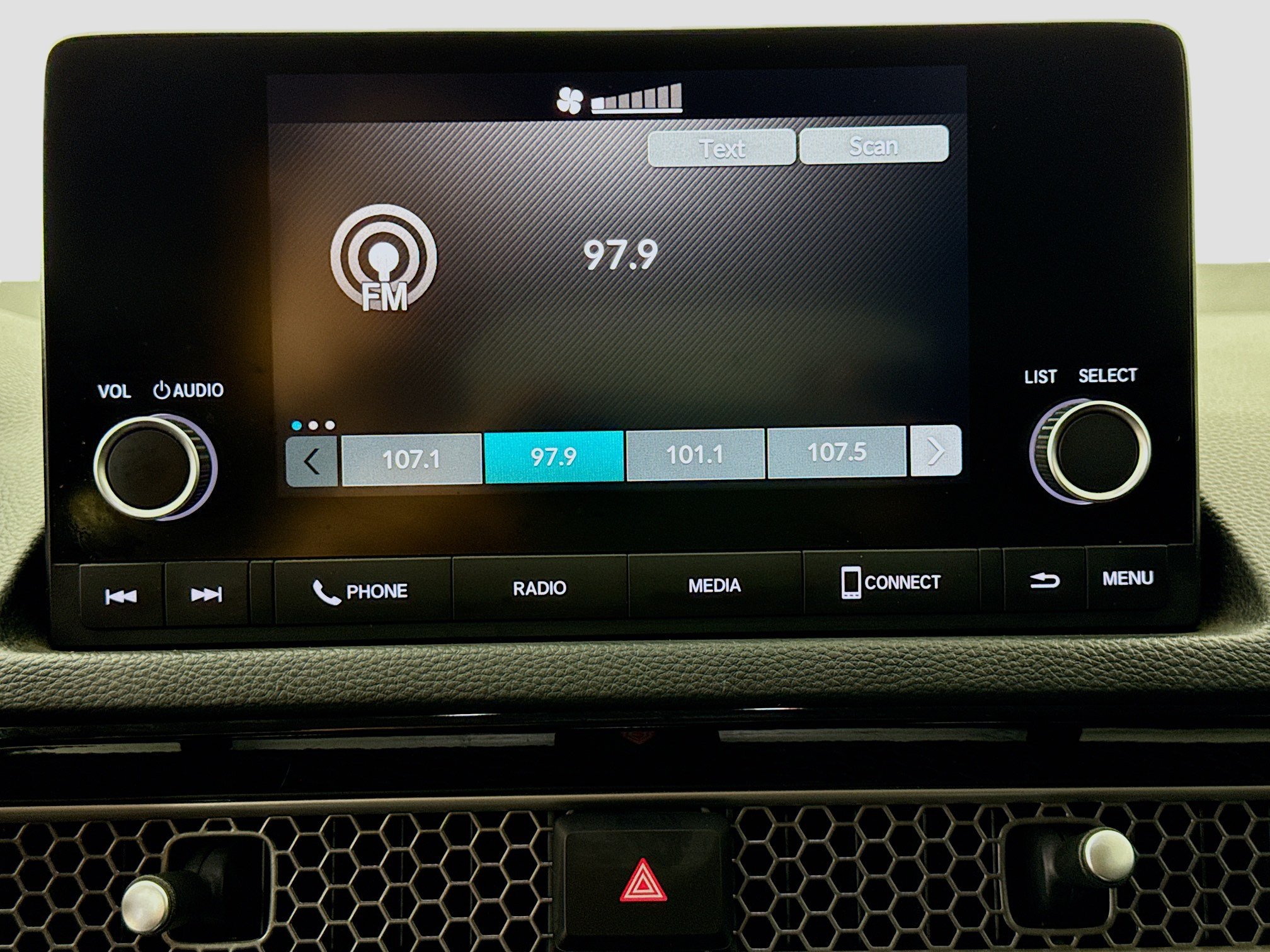 Used 2022 Honda Civic EX-L image 14