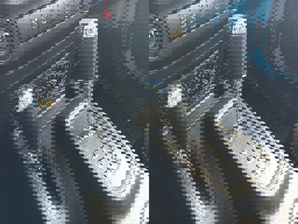 Used 2018 Jeep Wrangler Unlimited Sahara image 27