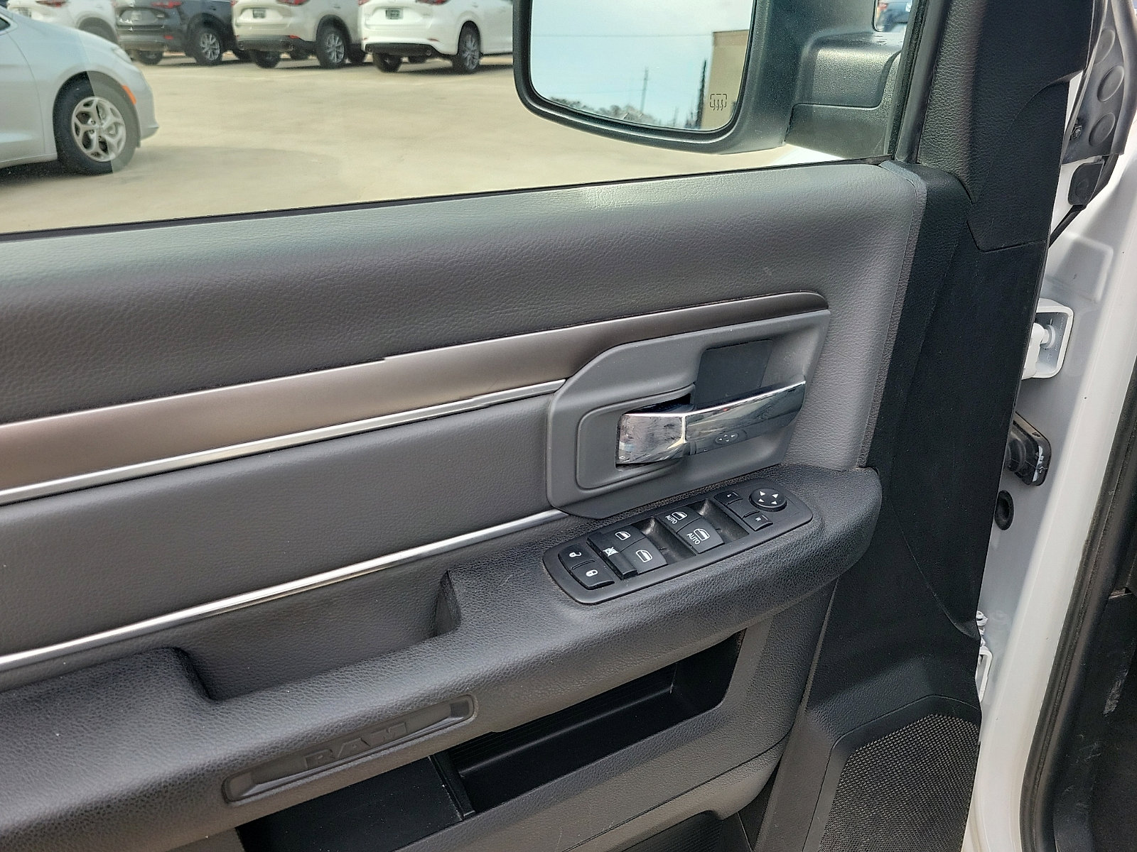 Used 2024 RAM 1500 Classic SLT image 14