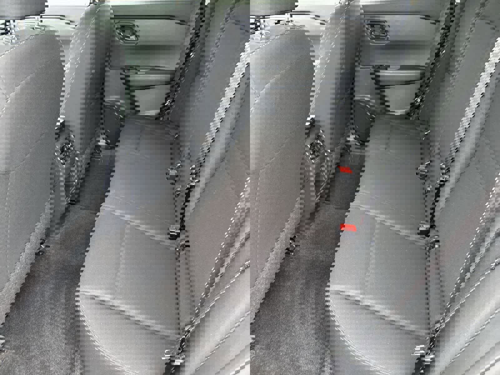 Used 2024 Nissan Rogue S image 15