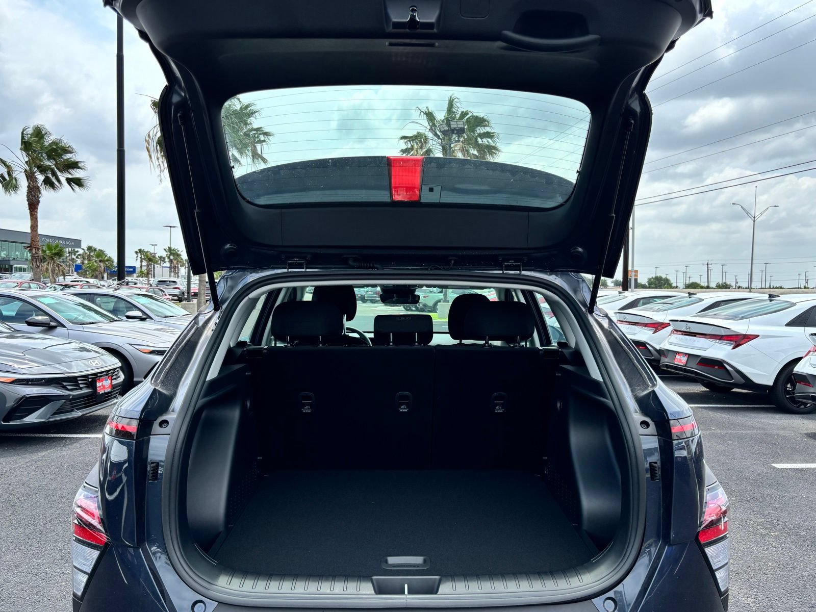 New 2026 Hyundai Kona SE FWD image 25