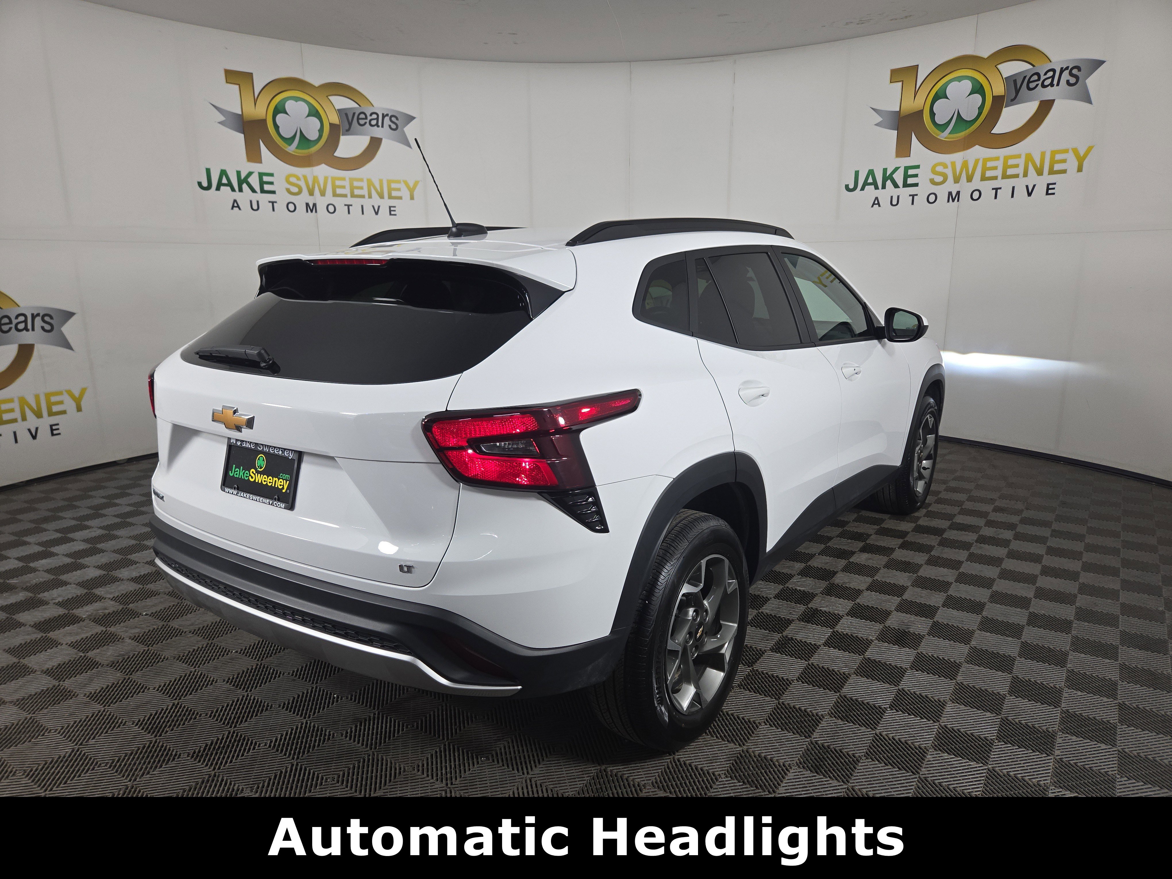 Used 2025 Chevrolet Trax LT w/ LT Convenience Package image 10