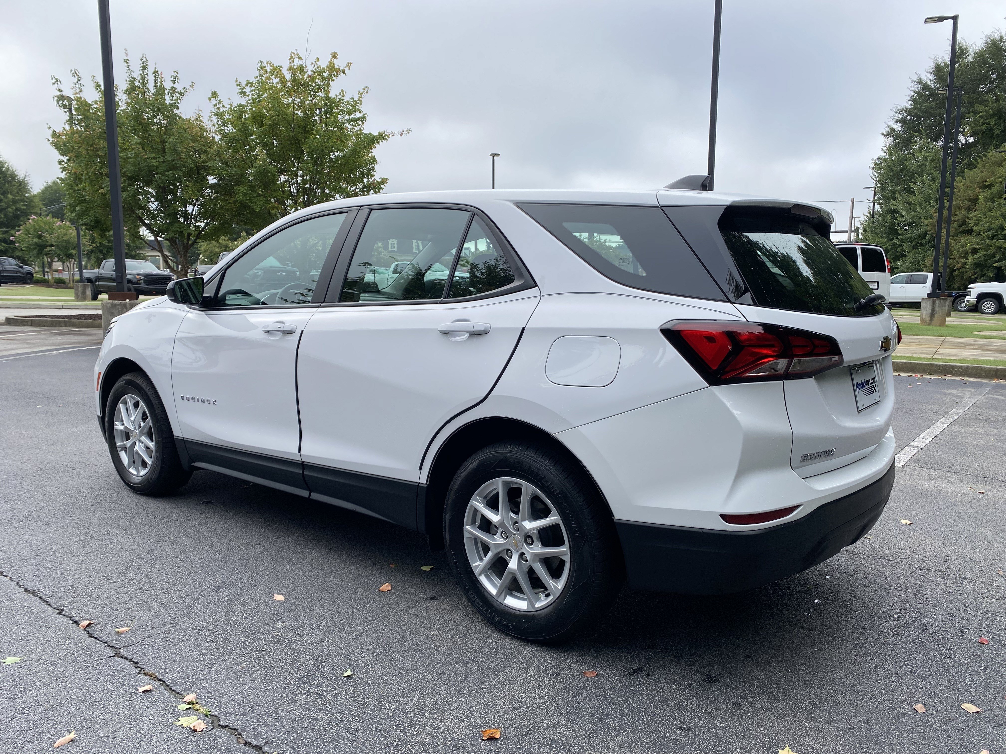 Used 2024 Chevrolet Equinox LS FWD image 7