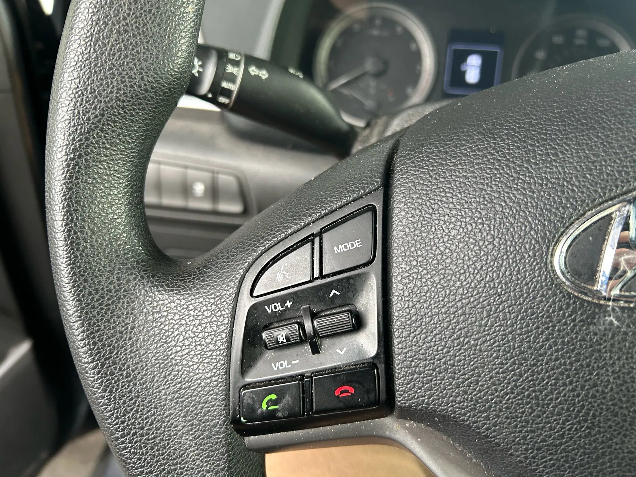 Used 2018 Hyundai Tucson SE w/ Cargo Package image 13