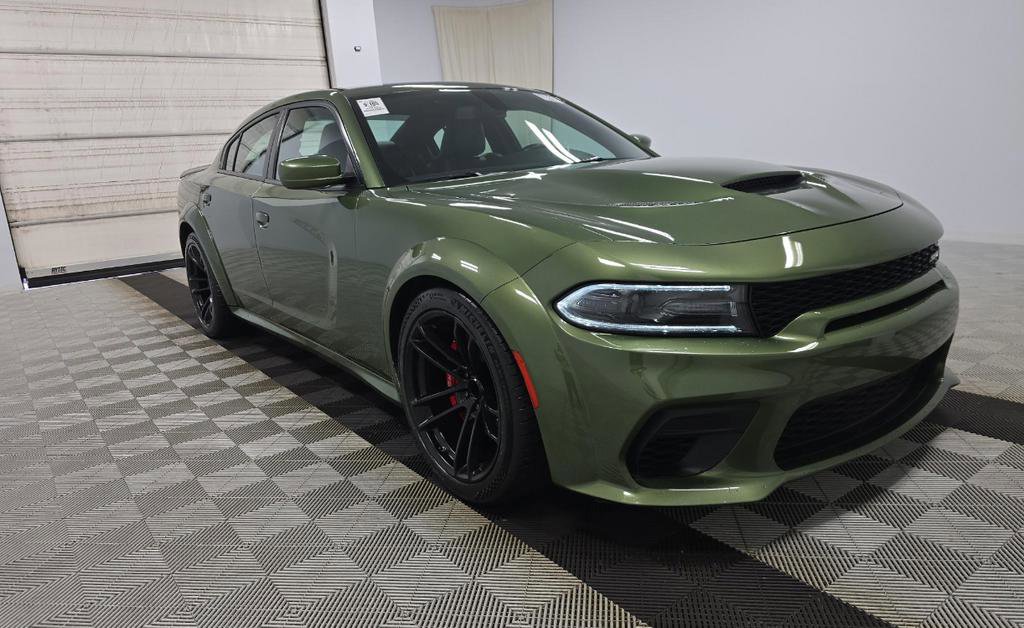 Used 2020 Dodge Charger SRT Hellcat image 3