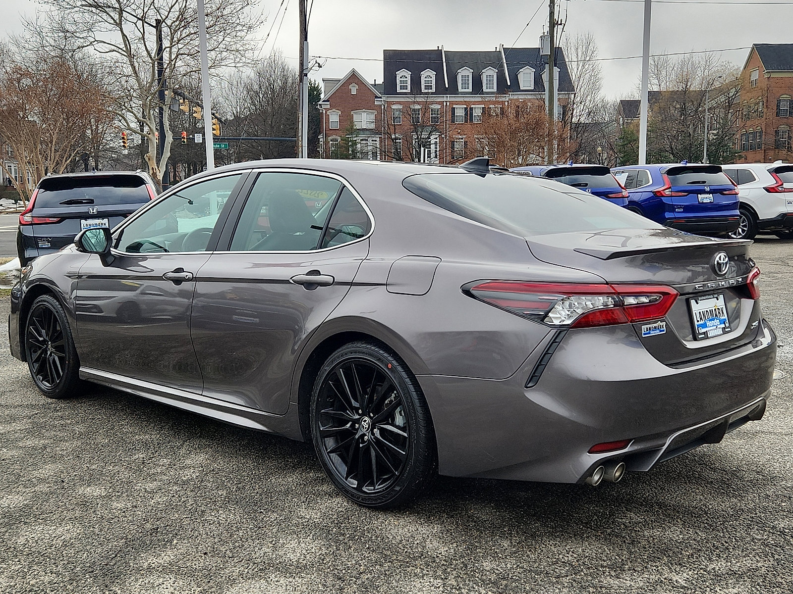 Used 2022 Toyota Camry XSE w/ Navigation Package image 4