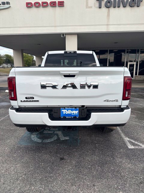 Used 2026 RAM 2500 Laramie AWD/4WD image 4