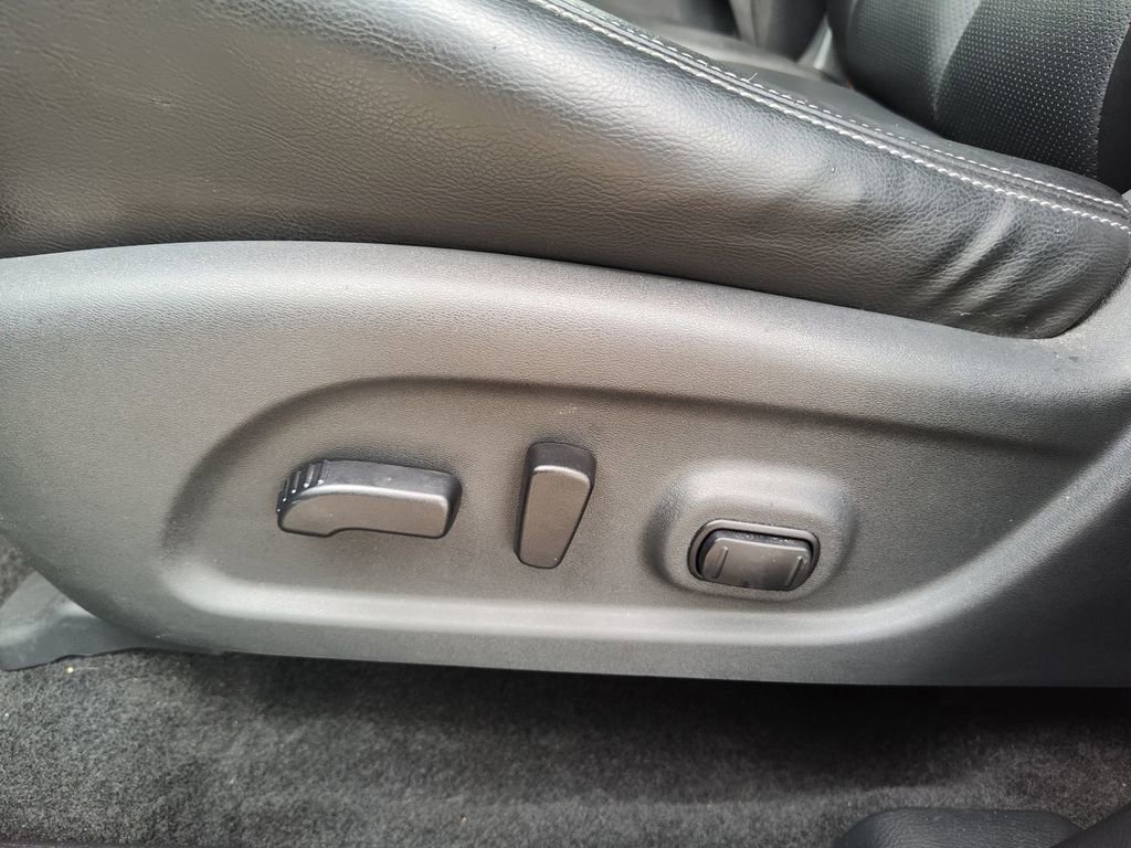 Used 2023 Nissan Murano SL image 22