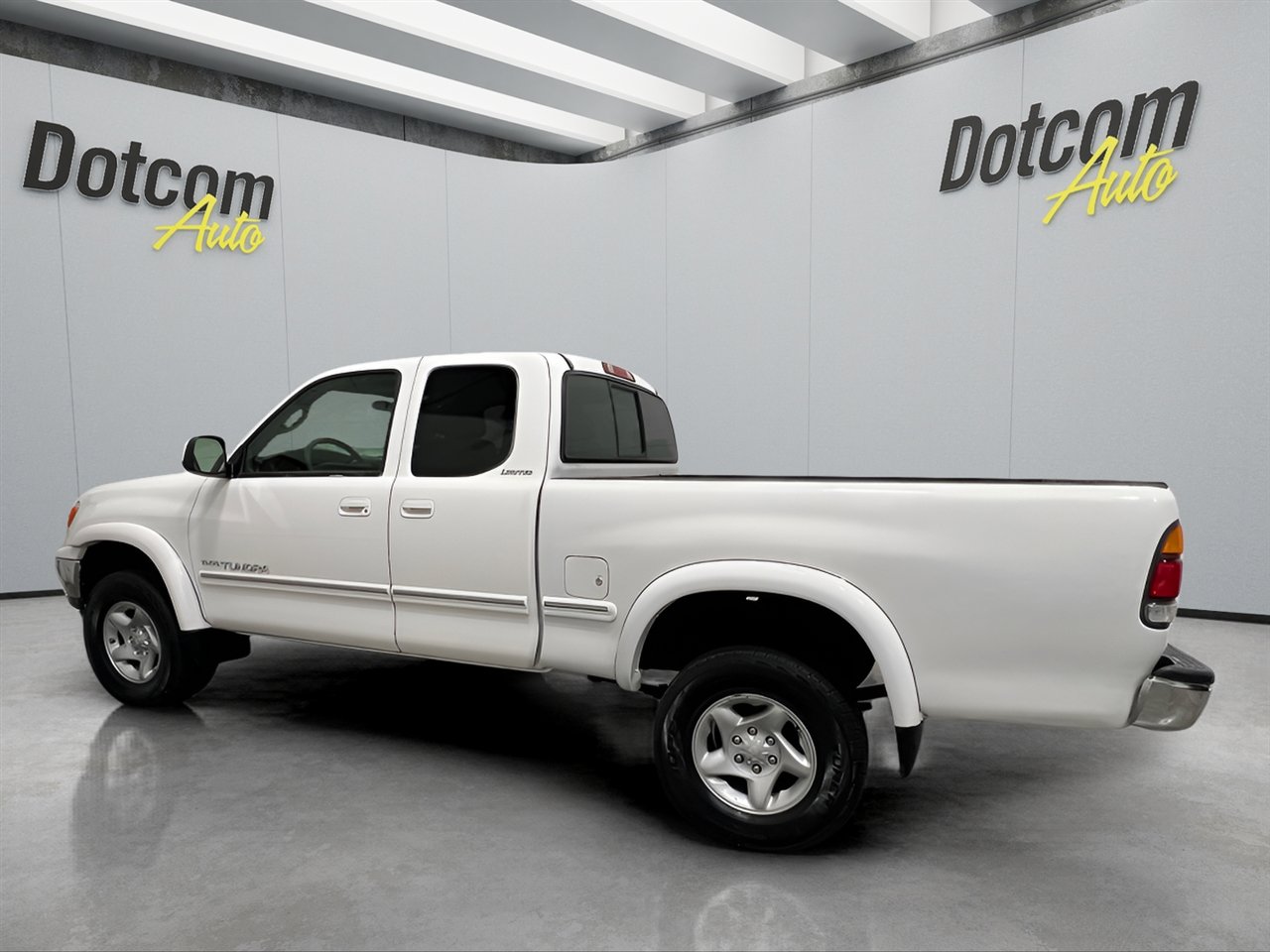 Used 2002 Toyota Tundra Limited image 4