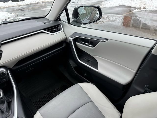 Used 2024 Toyota RAV4 XLE Premium w/ Weather Package image 37