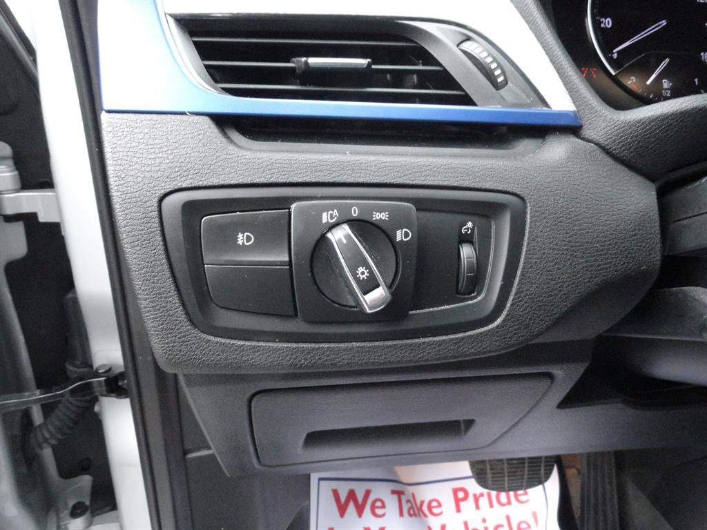 Used 2019 BMW X1 xDrive28i w/ M Sport Package image 11