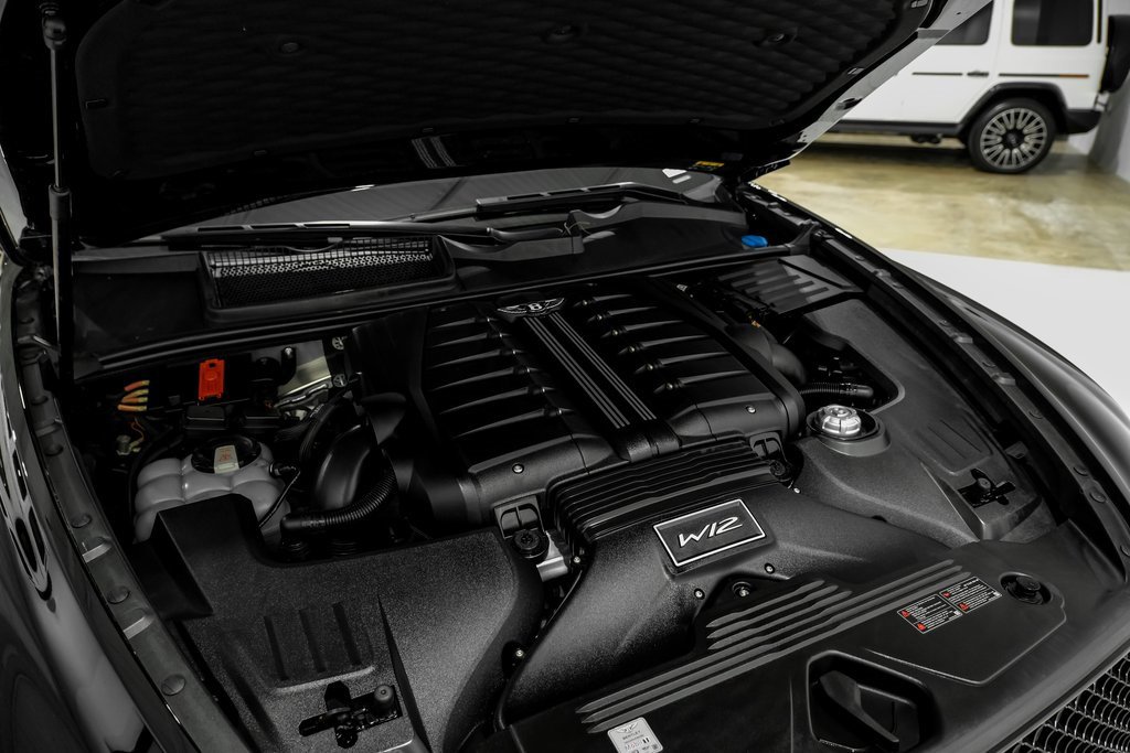 Used 2023 Bentley Bentayga Speed image 57