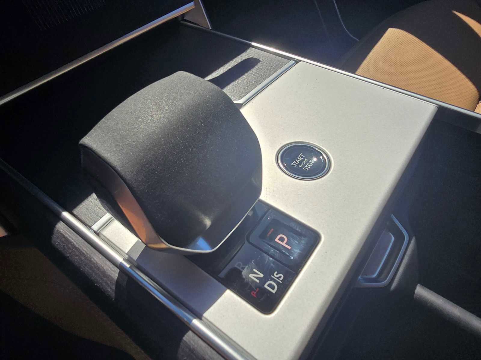 New 2025 Land Rover Range Rover Autobiography image 31