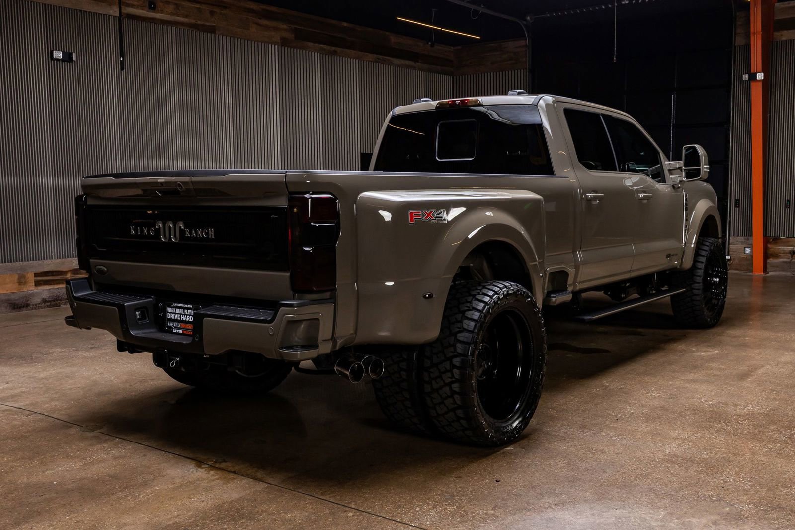 Used 2026 Ford F450 King Ranch w/ Chrome Package image 10