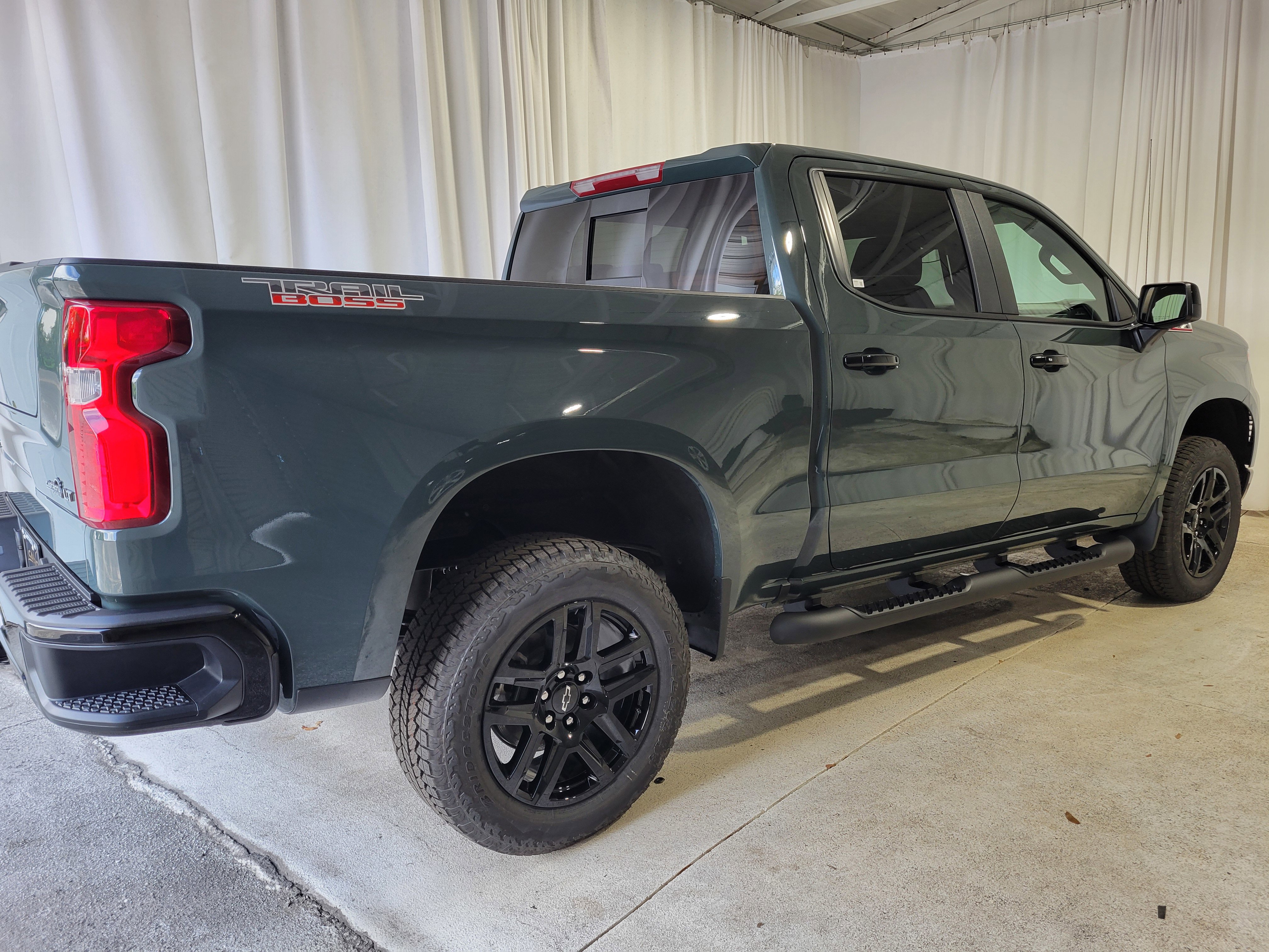 New 2026 Chevrolet Silverado 1500 LT Trail Boss w/ Convenience Package II image 5