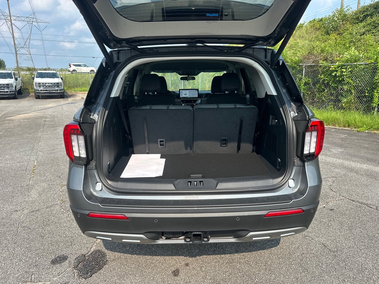 New 2026 Ford Explorer Active w/ Active Comfort Package RWD image 18