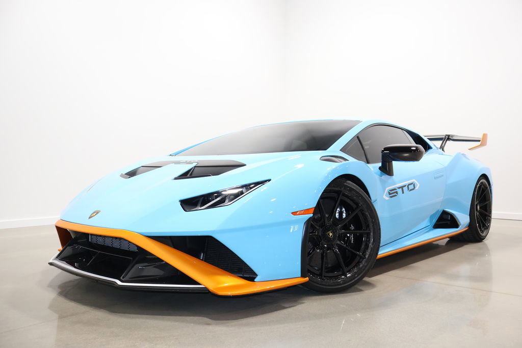 Used 2021 Lamborghini Huracan STO image 11