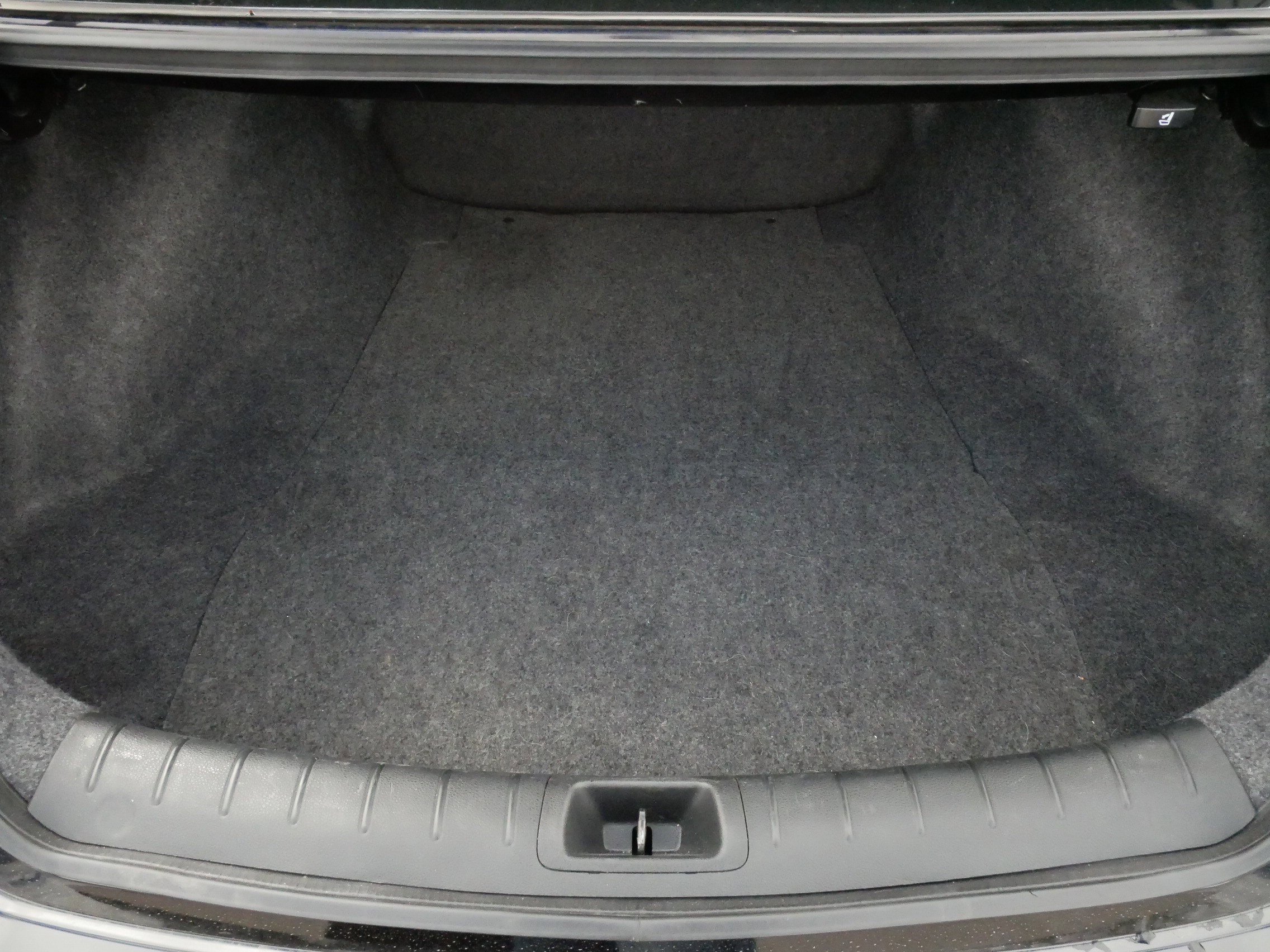 Used 2015 Honda Accord EX-L image 18