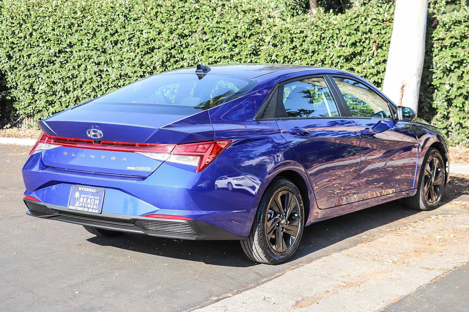 Used 2023 Hyundai Elantra Blue FWD image 7