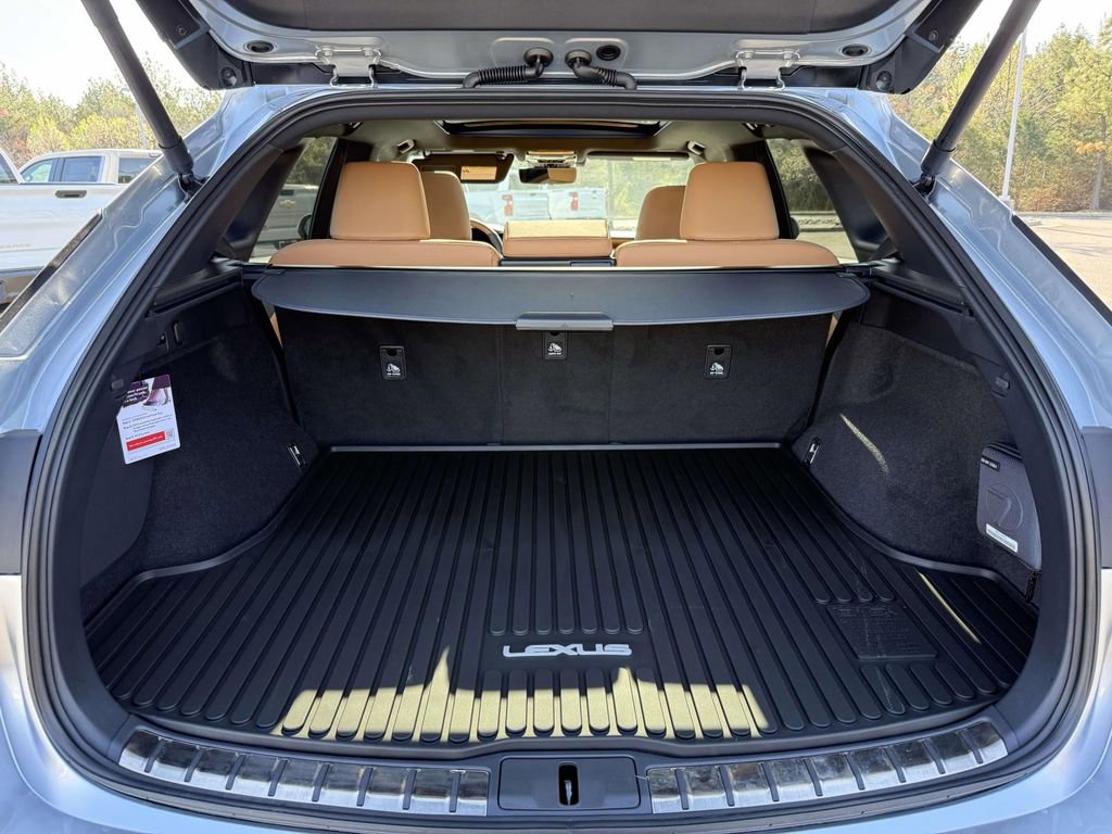 Used 2026 Lexus RX 350 w/ Convenience Package image 29