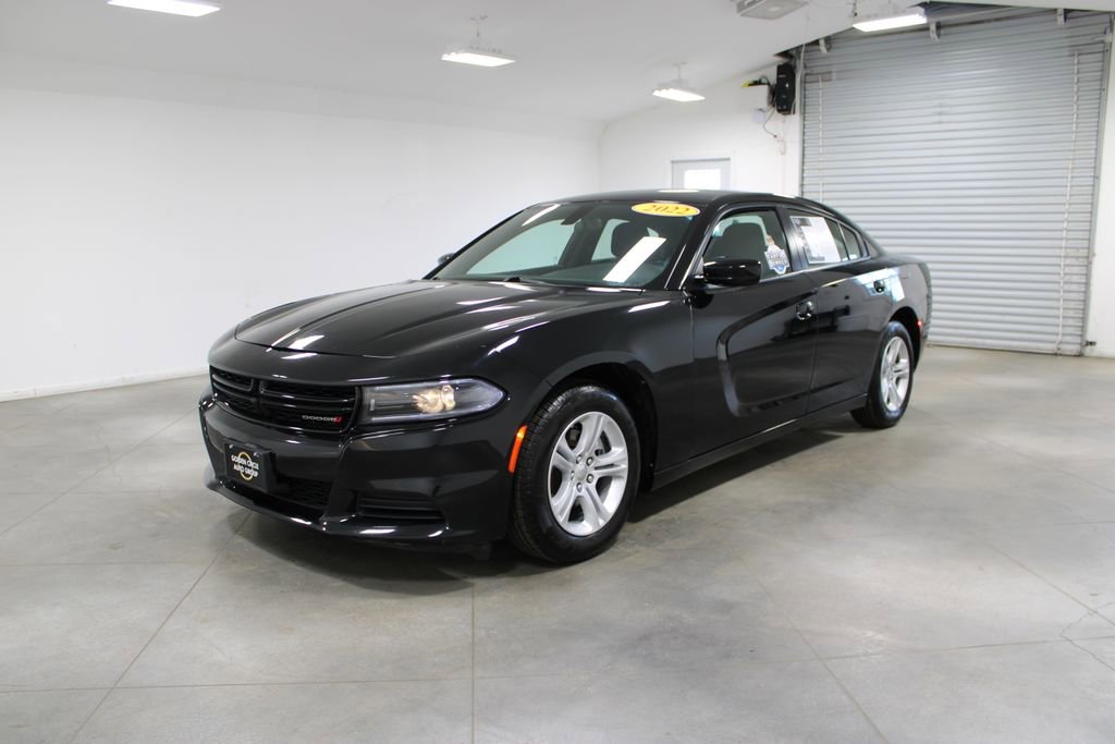 Used 2022 Dodge Charger SXT image 4