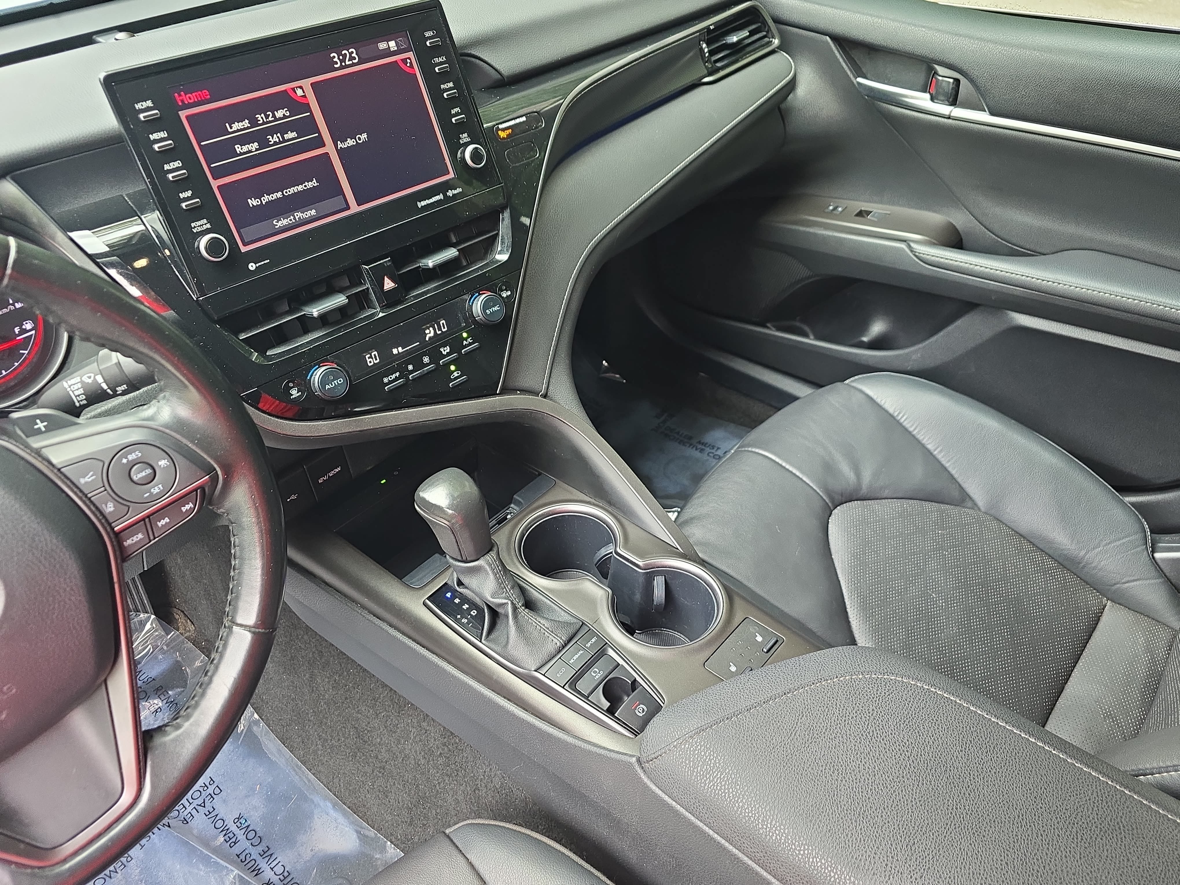 Used 2023 Toyota Camry XSE FWD image 23
