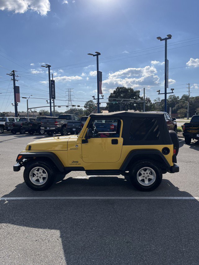 Used 2005 Jeep Wrangler Sport w/ 30" Tire & Wheel Group image 6