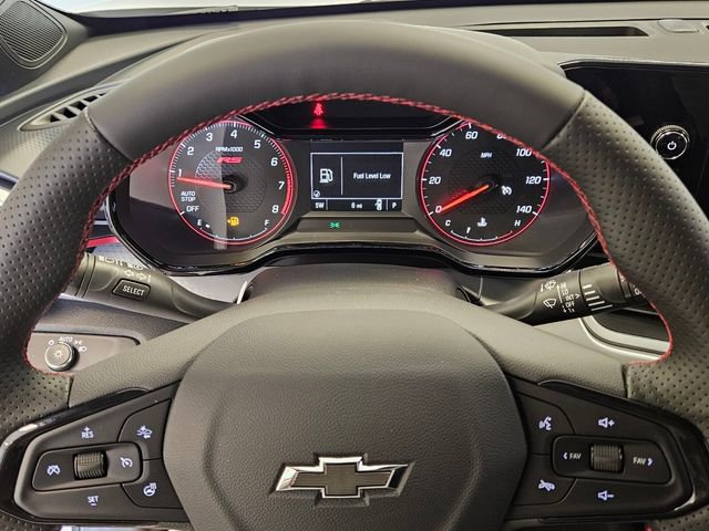 New 2026 Chevrolet Trax RS w/ Sunroof Package image 20