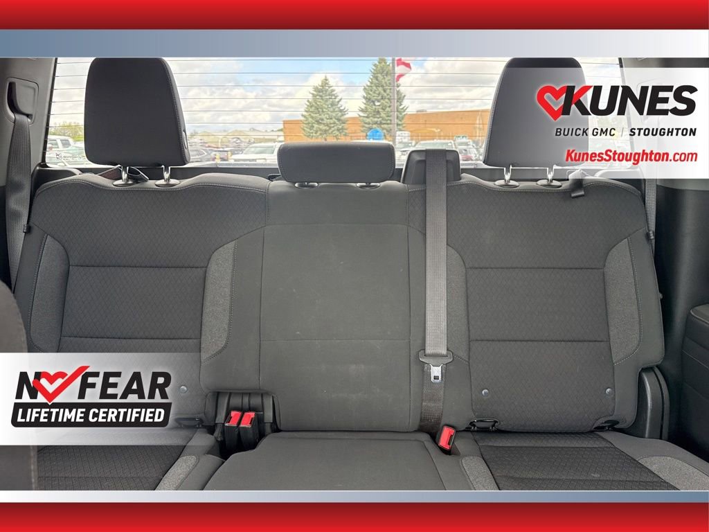 Used 2022 Chevrolet Silverado 1500 LT AWD/4WD image 38