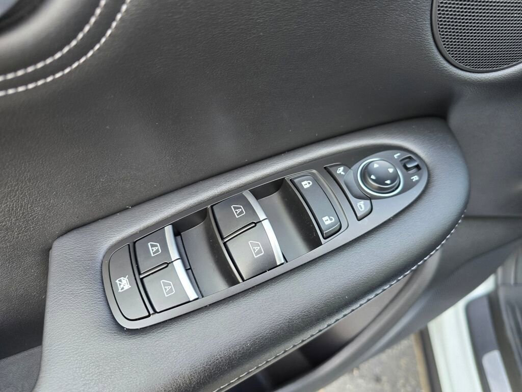 Used 2024 INFINITI QX55 Luxe image 20