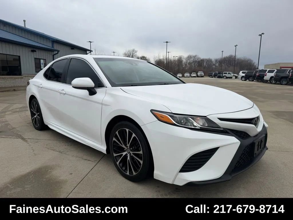 Used 2019 Toyota Camry SE image 30