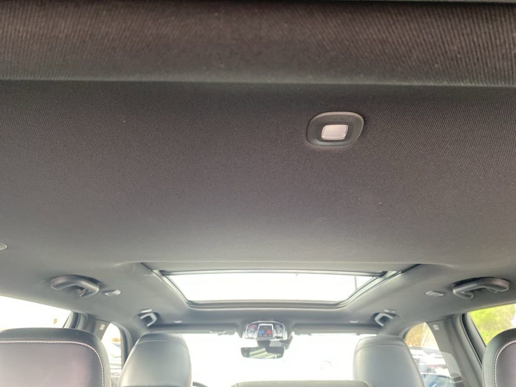 Used 2022 Jeep Grand Cherokee Overland image 15