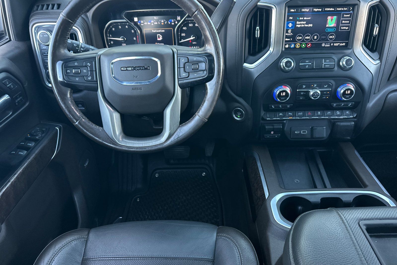 Used 2022 GMC Sierra 1500 Denali w/ Denali Reserve Package AWD/4WD image 14