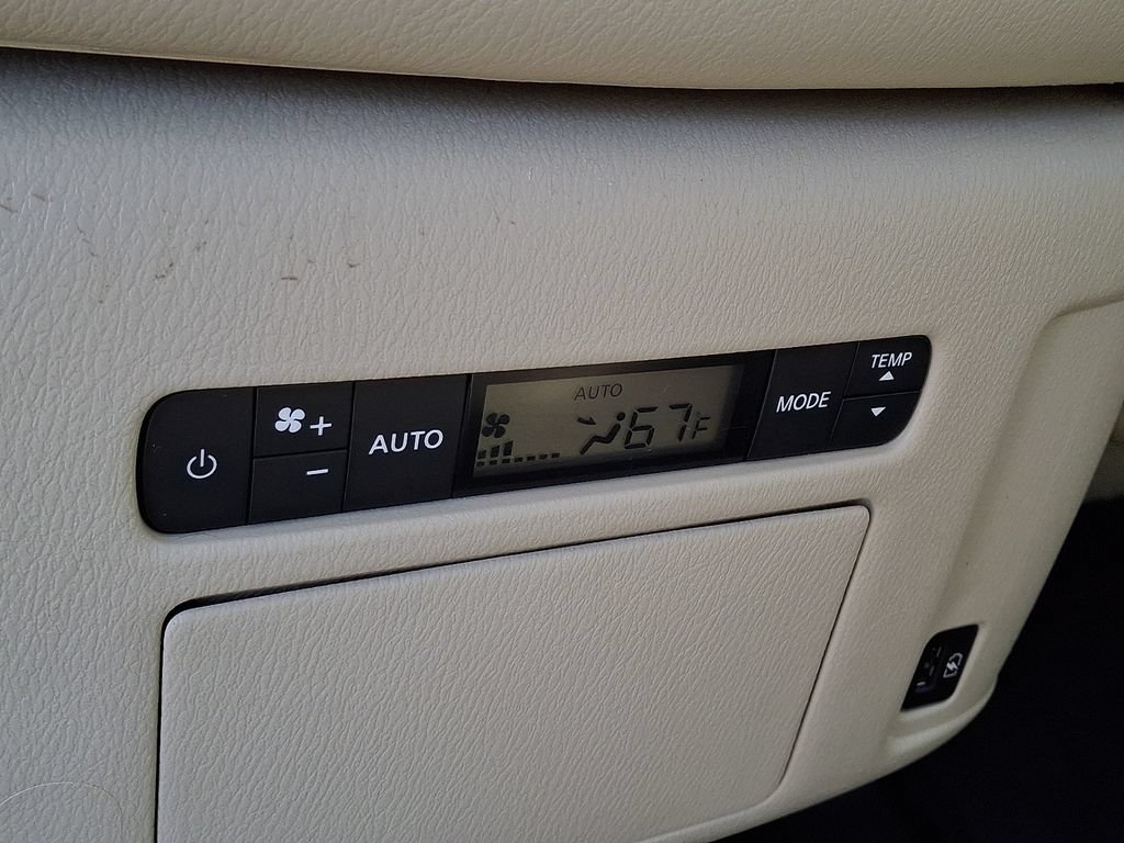 Used 2022 INFINITI QX80 Luxe w/ Cargo Package AWD/4WD image 12