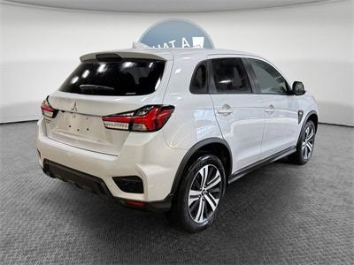 Used 2026 Mitsubishi Outlander Sport ES AWD/4WD image 3