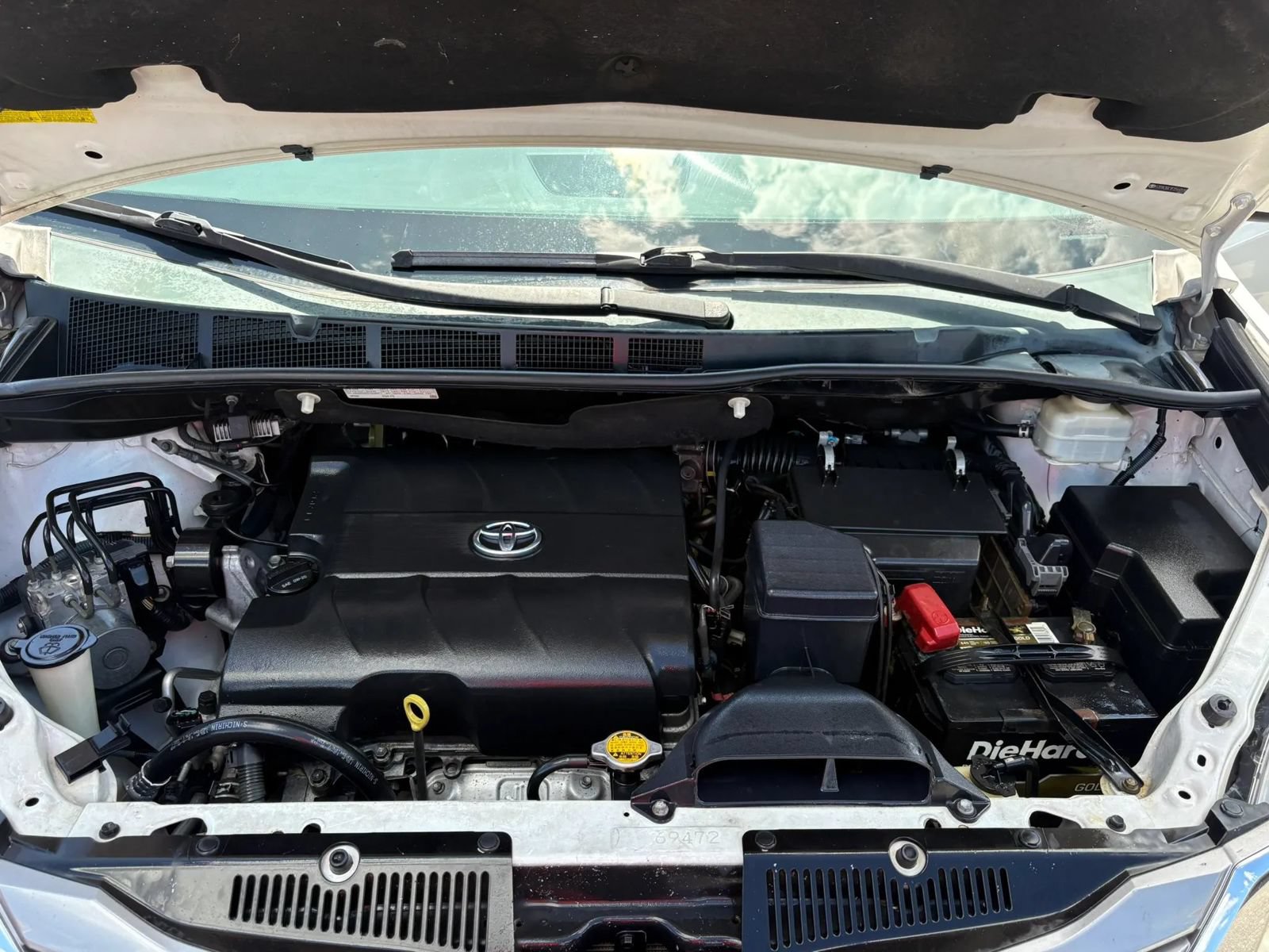 Used 2015 Toyota Sienna XLE Premium FWD image 19