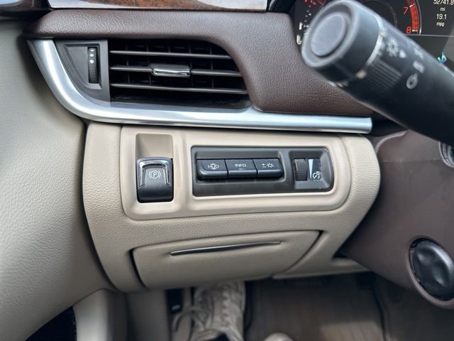 Used 2013 Cadillac XTS Premium FWD image 22