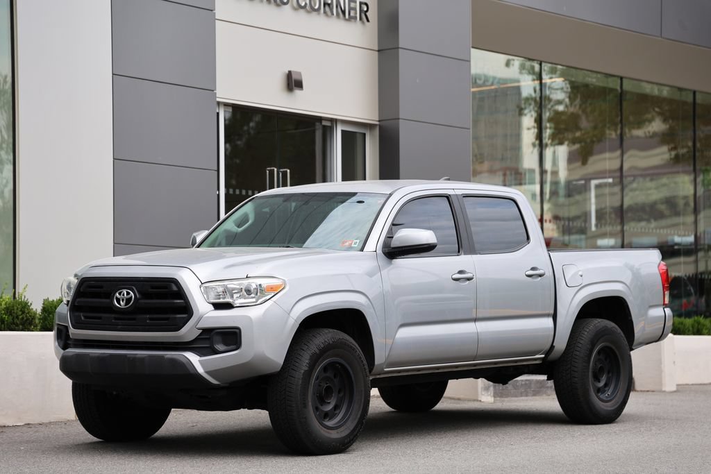 Used 2017 Toyota Tacoma 4x4 Double Cab video 1