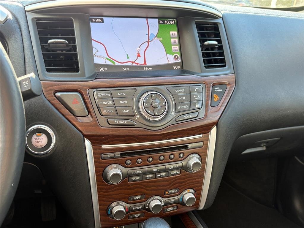 Used 2019 Nissan Pathfinder Platinum w/ Cargo Package image 9